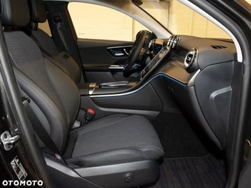 Mercedes GLC C254/X254 2025 Mercedes-Benz GLC Mercedes-Benz GLC Coupe 200 d 4-Matic 2.0 Diesel 163KM, zdjęcie 3