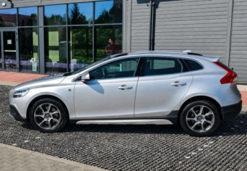 Volvo V40 II Cross Country 1.5 T3 DRIVE-E 152KM 2016 Volvo V40 CC T3 AUTOMAT OCEAN RACE Salon PL przebieg 37000km 1.5 Benzyna, zdjęcie 11