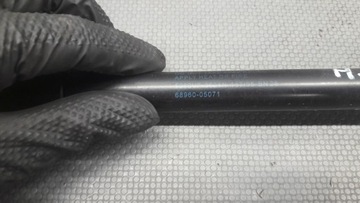 68960-05071 VZPĚRA/TLAKOVAČ KRYT TOYOTA AVENSIS II T25