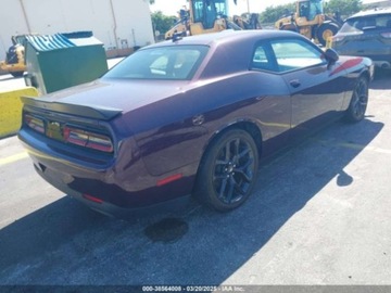 Dodge Challenger III 2022 Dodge Challenger RT 2022 5.7l 5.7 Benzyna 372KM, zdjęcie 5