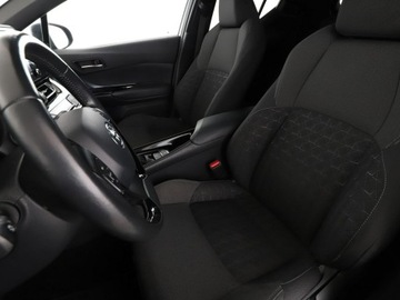 Toyota C-HR I Crossover Facelifting 1.8 Hybrid 122KM 2021 Toyota C-HR HEV klima auto navi grzane fotele, zdjęcie 12