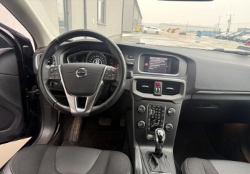 Volvo V40 II Hatchback Facelifting 2.0 D3 150KM 2019 Volvo V40 salon PL FV VAT 23 bezwypadkowy po serwisie duzy ekran, zdjęcie 12