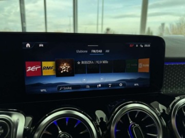 Mercedes GLB SUV 2.0 200d 150KM 2023 Mercedes-Benz GLB 200 d 8G-DCT Kamera 360 Hak Nawigacja LED Salon Pol, zdjęcie 29