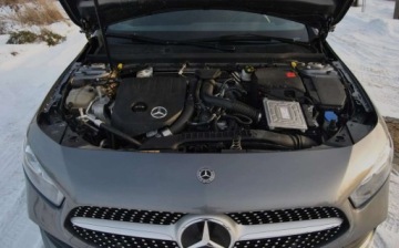 Mercedes Klasa A W177/V177 Hatchback 1.3 200 163KM 2020 Mercedes-Benz Klasa A GWARANCJA, 2020r, Pakiet AMG, Benzyna 163KM, Automat, zdjęcie 20