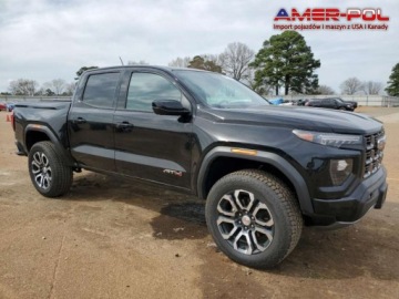  GMC Acadia 2024 GMC Canyon AT4 2.7 Benzyna 310KM