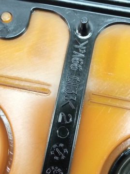 KRYT VENTILU 1.5 VVTI TOYOTA YARIS III (2011-)