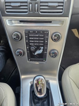 Volvo XC60 I SUV 2.0 D3 163KM 2012 Volvo XC 60 D4, Automat, Skory, Kamera 2.0 Diesel 163KM, zdjęcie 17