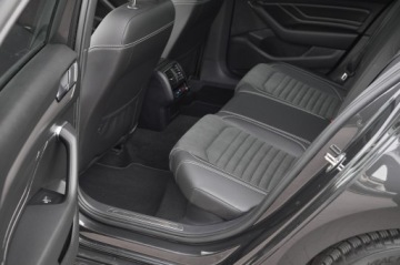 Volkswagen Passat B8 Limousine Facelifting 1.5 TSI EVO 150KM 2021 R-LINE__ R-LINE __ R-LINE __, zdjęcie 27