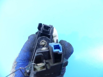 РУЧКА ЗАДНЕЙ ДВЕРИ MERCEDES CLK C209 W209