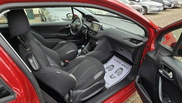 Peugeot 208 I Hatchback 3d 1.2 VTI 82KM 2014 Peugeot 208 navi, PDC, zdjęcie 12