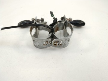 SUZUKI BANDIT GSF 1200 00-05 КРЕПЛЕНИЕ ИНДИКАТОРА ЛЕВОЕ + ПРАВОЕ