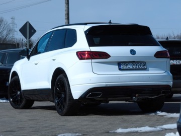 Volkswagen Touareg III SUV 3.0 V6 SCR TDI 286KM 2019 VW Touareg R-Line PL Full Wentyle Masaż Dynaudio Panorama Dociąg Matrix Hak, zdjęcie 33