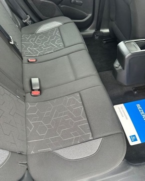 Peugeot 2008 I SUV Facelifting 1.2 PureTech 82KM 2019 Peugeot 2008 Niemcy,Klima,Kamera 1.2 Benzyna 83KM, zdjęcie 9