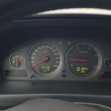 Volvo S60 I 2.4 D5 163KM 2006 Volvo S60 2.4D Automatik Momentum Skóra, Alufelgi, zdjęcie 28