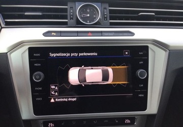 Volkswagen Passat B8 Limousine 1.8 TSI BlueMotion Technology 180KM 2017 Volkswagen Passat 1.8 TSI 180 KM DSG FVMarza aktywny tempomat LED Top 1.8, zdjęcie 9