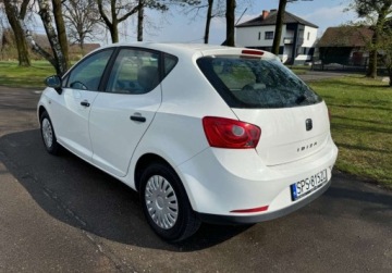 Seat Ibiza IV Hatchback 5d 1.4 MPI 85KM 2010 Seat Ibiza 1.4 Benzyna 86KM, zdjęcie 6