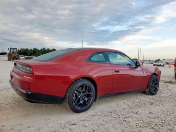 Dodge Charger VII 2024 Dodge Charger Daytona RT 2024 Elektryczny 370KM, zdjęcie 3