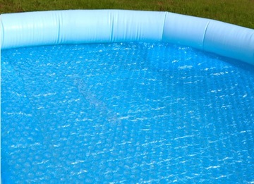 СОЛНЕЧНАЯ ПУЗЫРЬКОВАЯ ФОЛЬГА ДЛЯ БАССЕЙНА С УФ-ФИЛЬТРОМ ЗА МЕТР