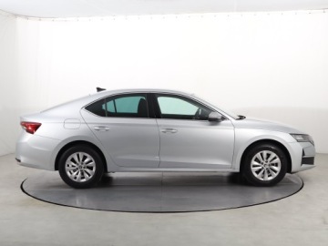 Skoda Octavia IV 2024 Skoda Octavia 1.5 TSI, Salon Polska, zdjęcie 5