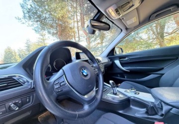 BMW Seria 1 F20-F21 Hatchback 5d Facelifting 2015 120d 190KM 2017 BMW Seria 1 BMW Seria 1 120d xDrive Sport-Aut Sport Line 2.0 Diesel 190KM, zdjęcie 15