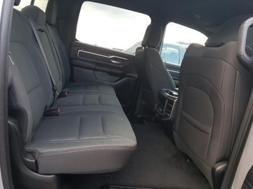  RAM 1500 2021, 5.7L, 4x4, BIG HORN, od ubezpieczalni 5.7 Benzyna 395KM, zdjęcie 8