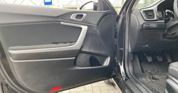 Kia Ceed III Hatchback Facelifting  1.0 T-GDI 100KM 2023 Kia Ceed ZAKUP ZDALNY Kia Ceed 2023 1.0T Benz 6MT 100KM PL salon ASO wersj, zdjęcie 9