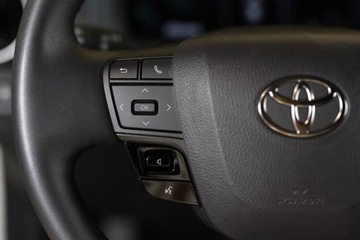 Toyota C-HR II SUV 2.0 Hybrid Dynamic Force 197KM 2023 Toyota C-HR 2.0 Hybrid Dynamic Force Style AWD 2.0 Hybryda 197KM, zdjęcie 15