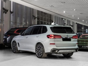 BMW X5 G05 SUV Facelifting 3.0 40i 381KM 2025 BMW X5 xDrive40i Sport Suv 3.0 (381KM) 2025, zdjęcie 1
