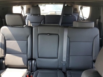 Chevrolet Suburban GMT900 2024 Chevrolet Suburban K1500 Z71 2024 5.3l 5.3 Benzyna 355KM, zdjęcie 11