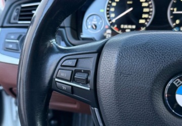 BMW Seria 5 F10-F11 Touring Facelifting 520d 190KM 2015 BMW Seria 5 2.0 190 KM Biksenon Skora x-Drive 2.0 Diesel 190KM, zdjęcie 24