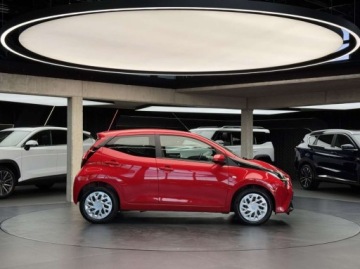 Toyota Aygo II Hatchback 3d Facelifting 1.0 VVT-i 72KM 2020 Toyota Aygo X-Play Klimatyzacja Salon Polska 1 wlasciciel FV23, zdjęcie 29