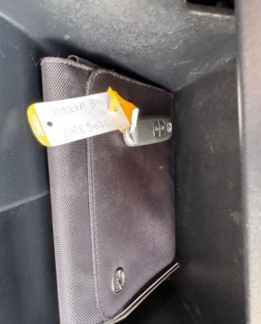 Mazda 3 III Hatchback Facelifting 1.5 SKYACTIV-D 105KM 2017 Mazda 3 bezwypadekorg lakierbiala perlaSPORT LINE 1.5 Diesel 105KM, zdjęcie 23