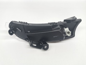 PIAGGIO X10 125 350 500 правый поворотник НОВЫЙ