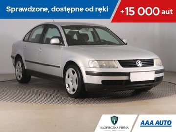 Volkswagen Passat B5 Sedan 1.8 T 20V 150KM 2000 VW Passat 1.8 T, Klima, Klimatronic,ALU, El. szyby