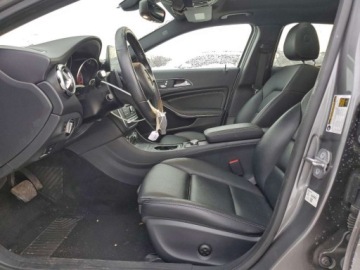 Mercedes GLA II 2020 Mercedes-Benz GLA 250 4Matic 2020 2.0 Benzyna 221KM, zdjęcie 7