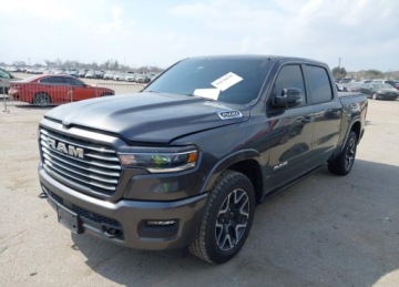  RAM 1500 RAM 1500 LARAMIE 4X4 57 BOX 3.0 Benzyna 426KM, zdjęcie 6