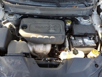 Jeep Cherokee V 2020 Jeep Cherokee JEEP CHEROKEE LATITUDE PLUS 2020 2.4 Benzyna 180KM, zdjęcie 10