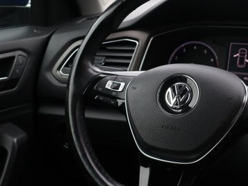 Volkswagen T-Roc I SUV 1.0 TSI 115KM 2018 VW T-Roc 1.0 TSI, Salon Polska, Klima, zdjęcie 19