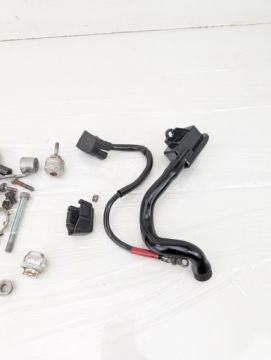 СМЕСЬ ВИНТОВ HONDA HORNET 600