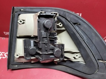 LA193 OPEL OMEGA B SEDAN SVĚTLO ZADNÍ LEVÝ W BLATNÍK