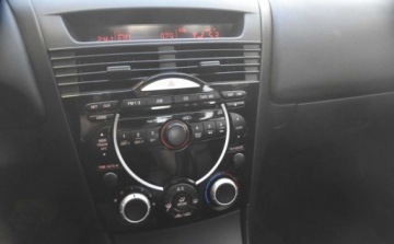 Mazda RX-8 1.3 Wankel 231KM 2004 Mazda RX-8 Mazda RX-8 Sports-Line 1.3 Benzyna 231KM, zdjęcie 15