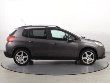 Peugeot 2008 I SUV 1.6 e-HDi 92KM 2013 Peugeot 2008 1.6 e-HDi, Klima, Klimatronic, zdjęcie 5