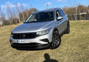 Volkswagen Tiguan II 2022 Volkswagen Tiguan klima 3 strefy, FRONT ASSIST, nowy rozrzad, LEDY, NAVI,
