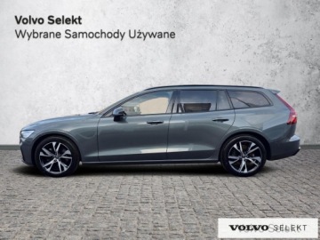 Volvo V60 II  Kombi Facelifting 2.0 B4 197KM 2025 Volvo V60 FV23 Plus Dark B4 197KM ACC BLIS Panoram, zdjęcie 4