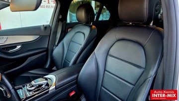 Mercedes Klasa C W205 2016 Mercedes-Benz Klasa C Mercedes-Benz C 300 4 MATIC 2.0 Benzyna 245KM, zdjęcie 17