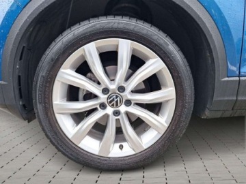 Volkswagen T-Roc I SUV 1.5 TSI ACT 150KM 2021 Volkswagen T-Roc reflektory LED navi kamera Keyless tempomat ACC pod, zdjęcie 28