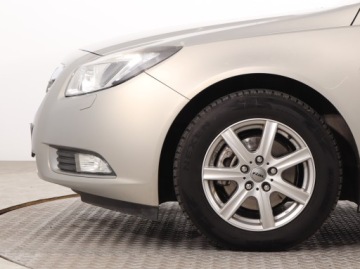 Opel Insignia I Sedan 1.8 Twinport ECOTEC 140KM 2009 Opel Insignia 1.8, Navi, Xenon, Klima, zdjęcie 14