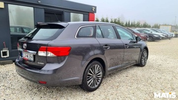 Toyota Avensis III Sedan Facelifting 2015 1.8 Valvematic 147KM 2015 Toyota Avensis 1.8BENZ manual Navi kamera climatronic 100 bezwypadek 1.8, zdjęcie 32