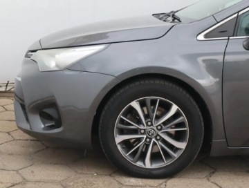 Toyota Avensis III Sedan Facelifting 2015 2.0 D-4D 143KM 2015 Toyota Avensis 2.0 D-4D, Salon Polska, Serwis ASO, zdjęcie 12