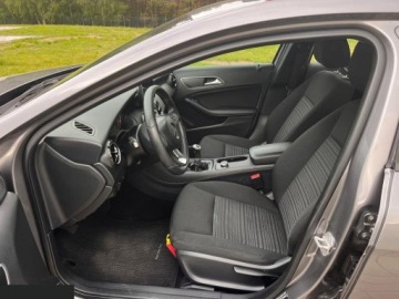 Mercedes Klasa A W176 Hatchback 5d Facelifting 180 d 109KM 2016 Mercedes A 180 CDI 1.5d 109KM 2016r, zdjęcie 9